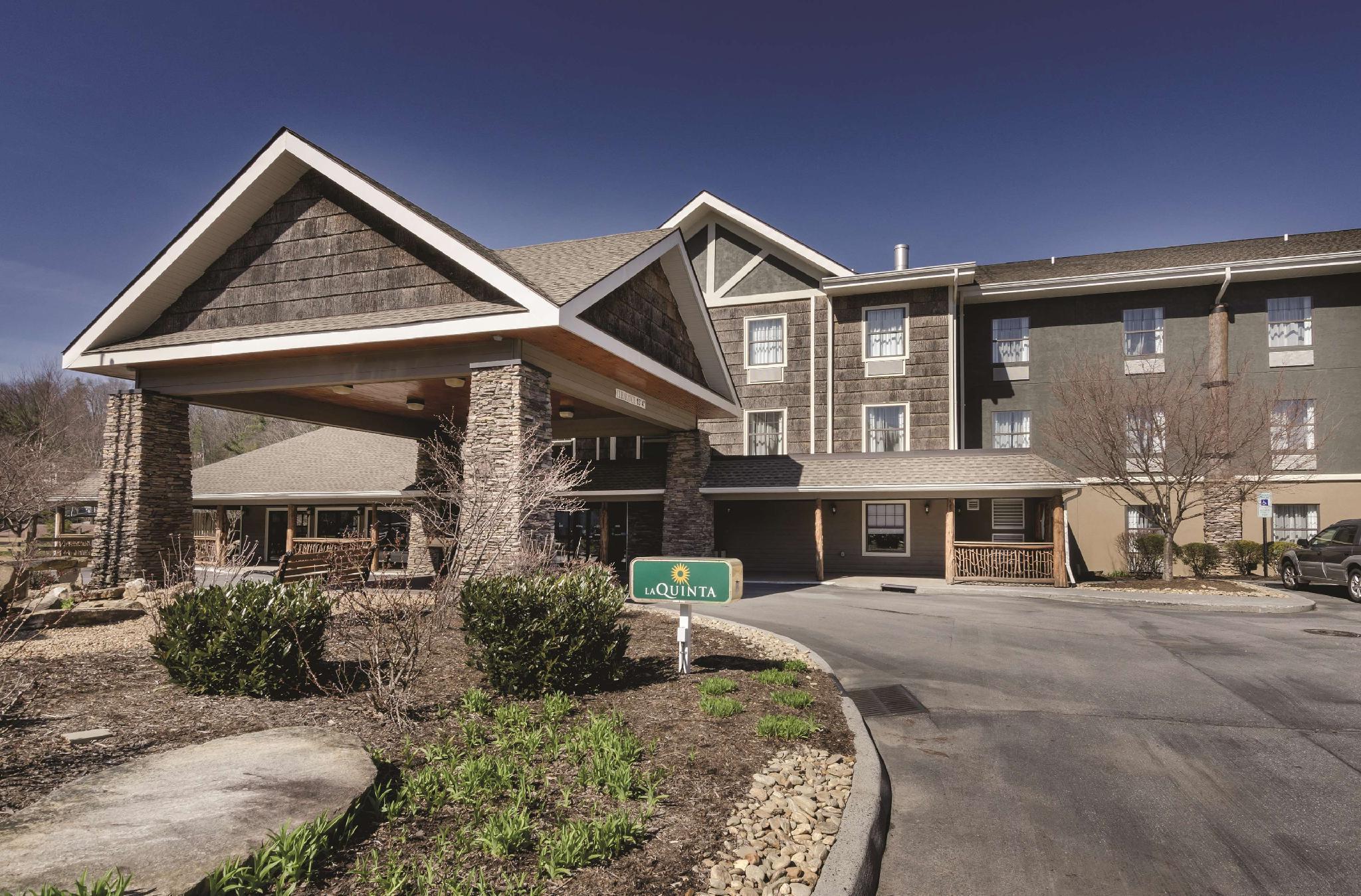 La Quinta By Wyndham Boone Hotel Exterior photo